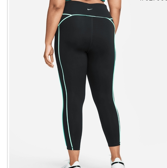 NWT Women's Plus size 1X Nike Pro dri-fit 7/8 leggings - Picture 3 of 6